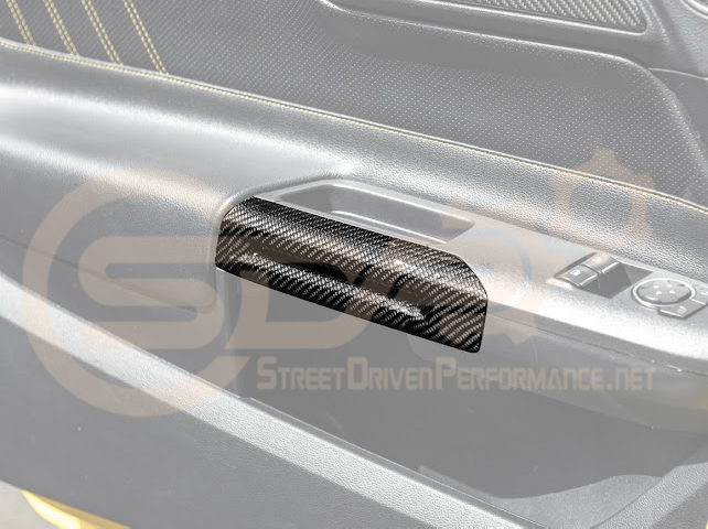 2024-UP FORD MUSTANG S650 | CARBON FIBER SIDE DOOR ARMREST PANEL TRIM COVER
